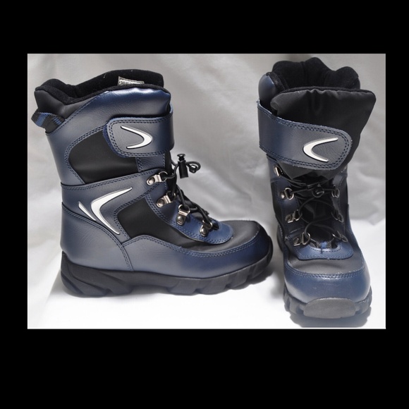 Circo Insulated Cold Weather Boots Unisex Size Youth US 2 Color Black and Blue - Picture 1 of 9